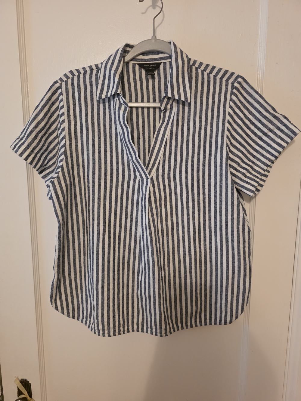 Banana Republic Navy & White Striped Short-Sleeve Collared Top